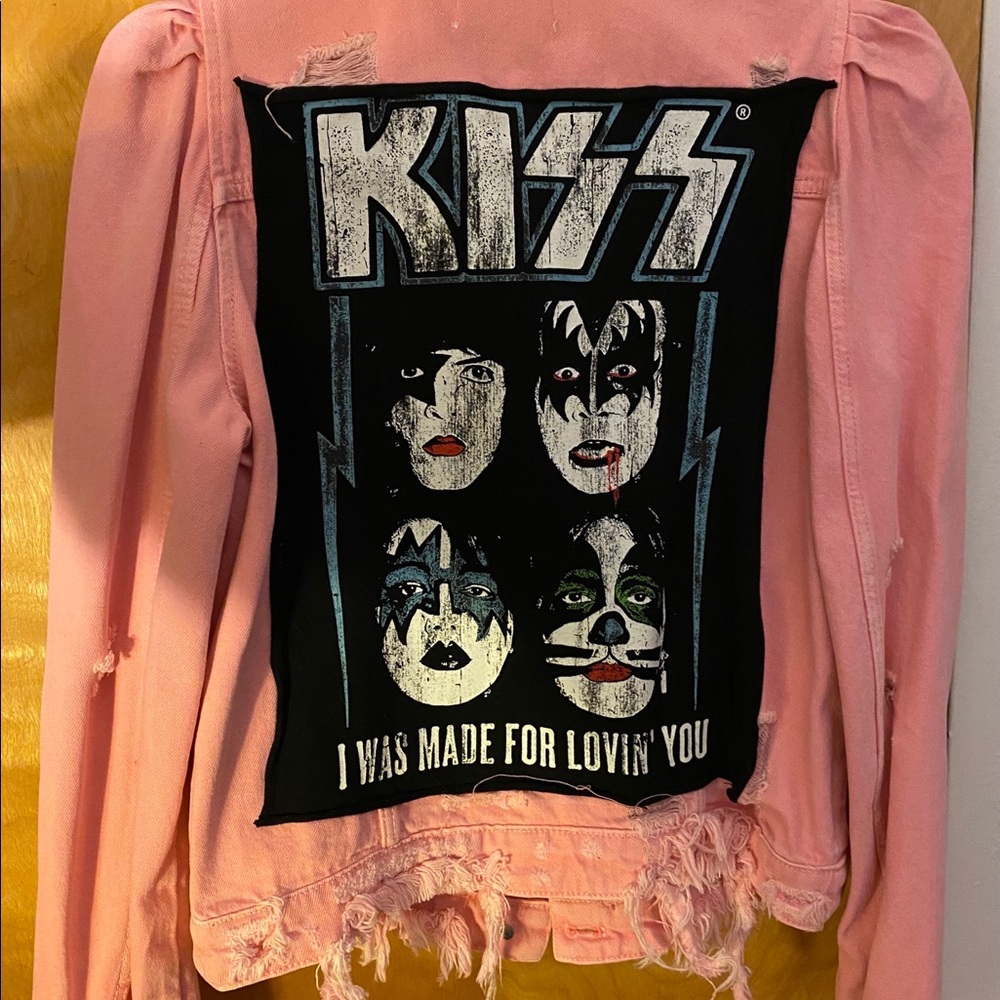 Pink ZARA (KiSS) Jean Jacket 🎸👨🏼‍🎤